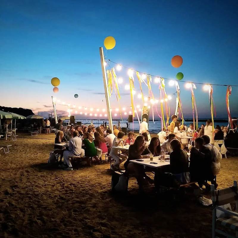 Cena spiaggia Fano