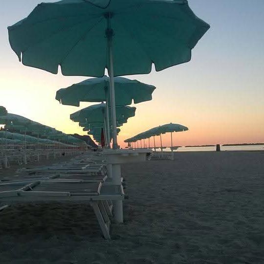 Fano spiaggia Pesaro La Nella