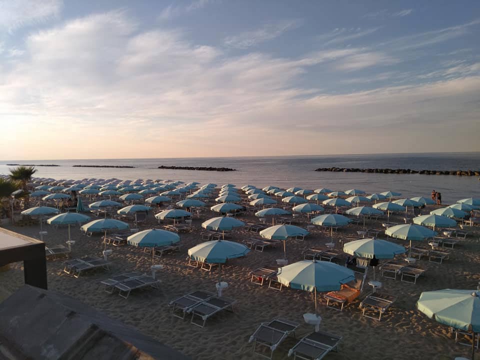 Fano stabilimento bagni Pesaro